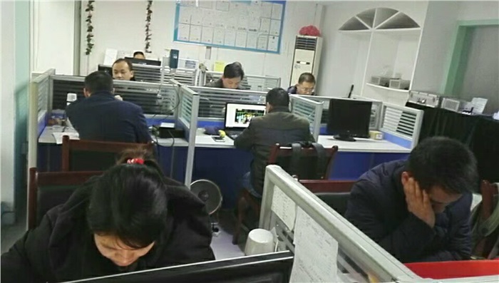 晗光戰(zhàn)士春節(jié)前夕激情奮戰(zhàn)，促項目完美收官